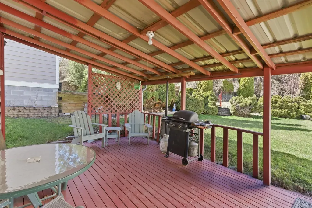 56 Battle Hollow Avenue Somers MT 59932