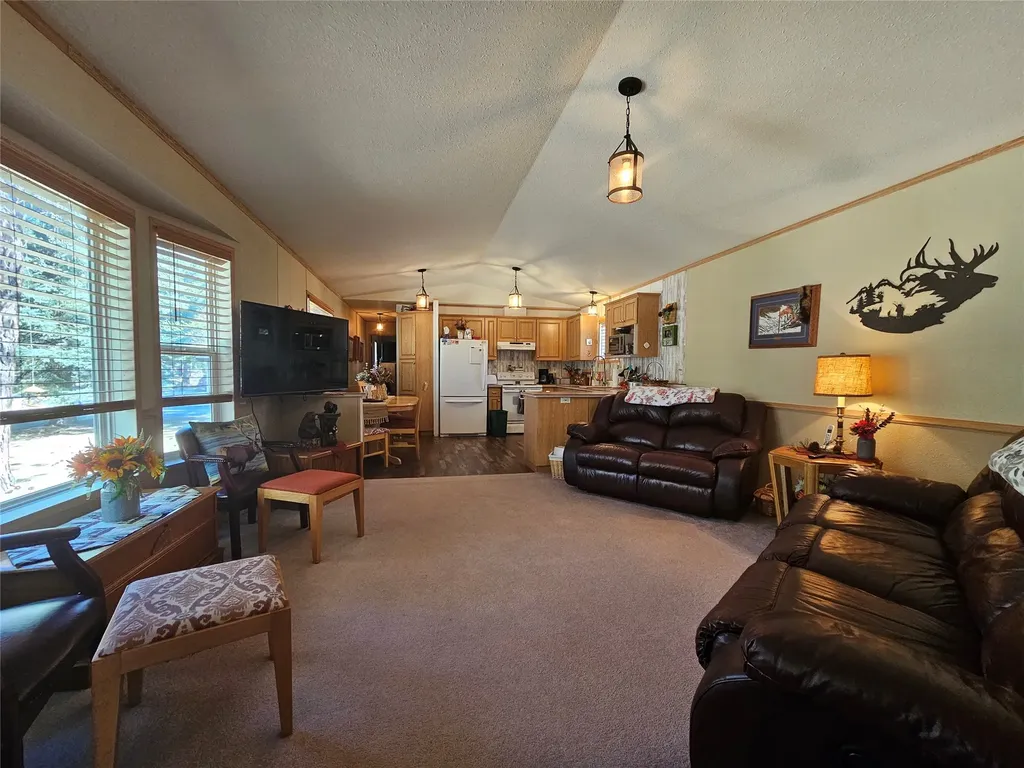 4511 Snow Fleury Lane Lincoln MT 59639