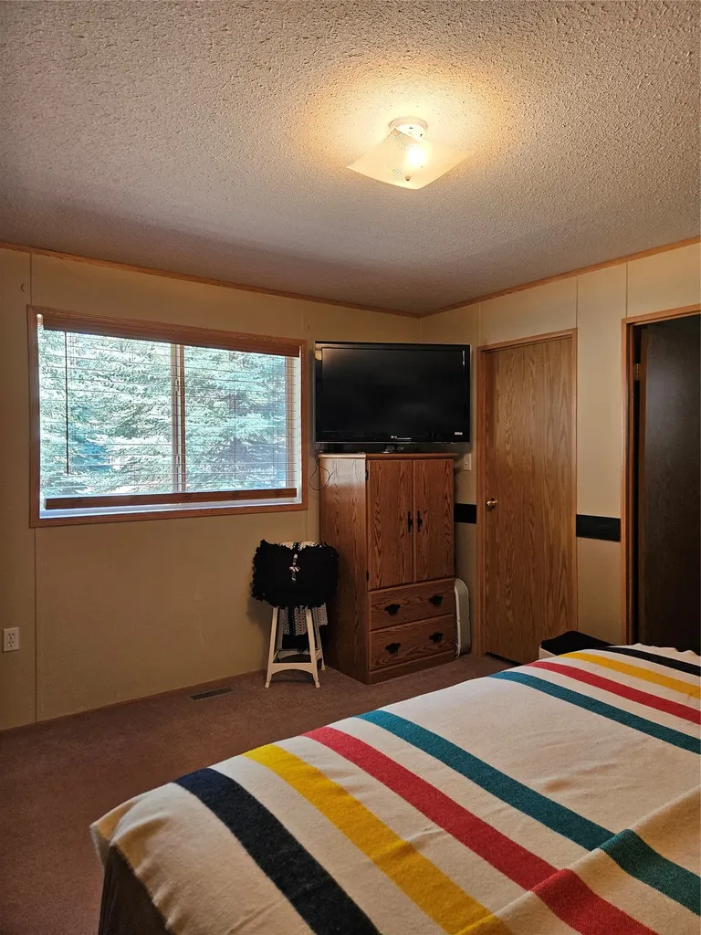 4511 Snow Fleury Lane Lincoln MT 59639