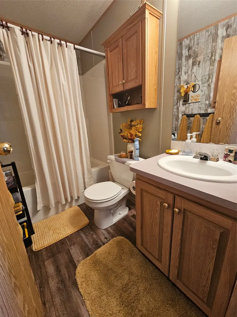 4511 Snow Fleury Lane Lincoln MT 59639