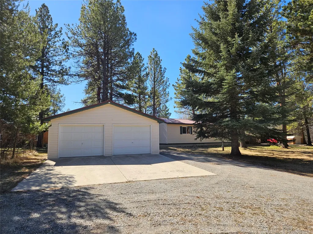 4511 Snow Fleury Lane Lincoln MT 59639