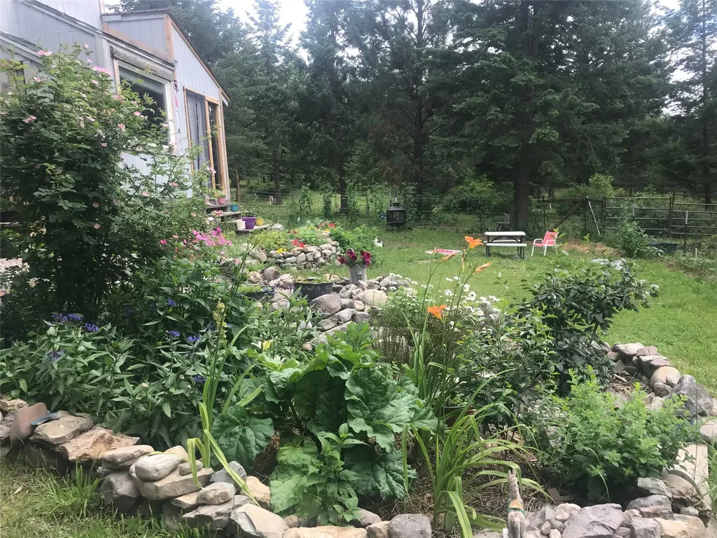 39097 Minesinger Lane Polson MT 59860