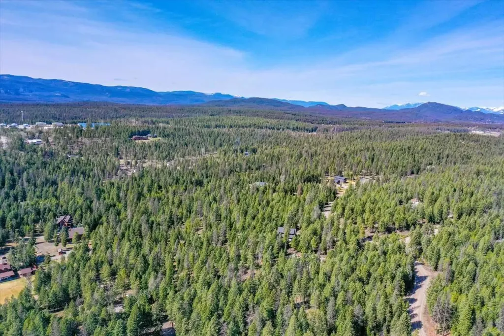 81 Scholar Lane Whitefish MT 59937