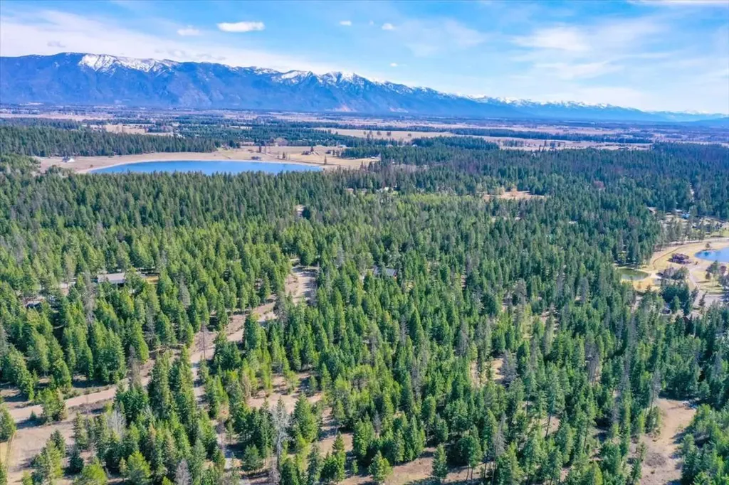 81 Scholar Lane Whitefish MT 59937