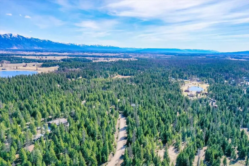 81 Scholar Lane Whitefish MT 59937