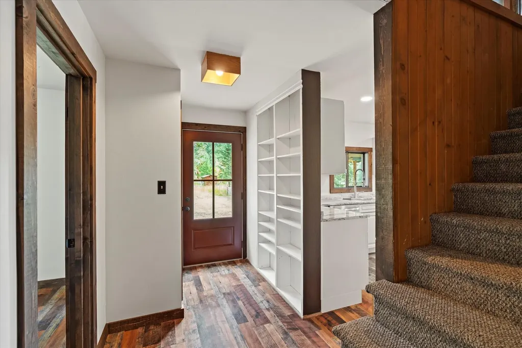 147 Lobo Trail Kalispell MT 59901