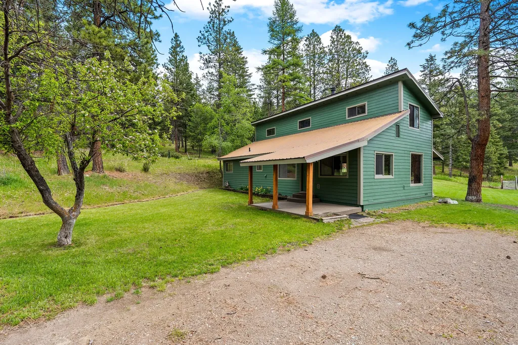 147 Lobo Trail Kalispell MT 59901