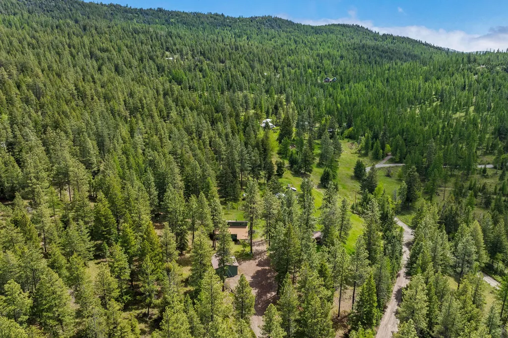 147 Lobo Trail Kalispell MT 59901
