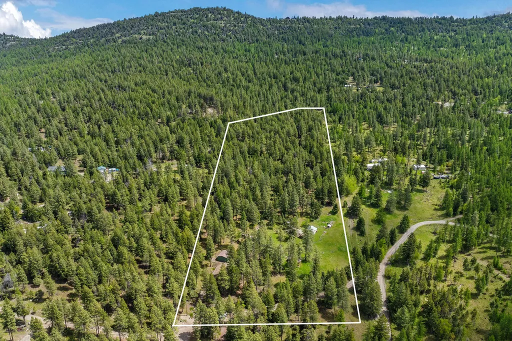 147 Lobo Trail Kalispell MT 59901