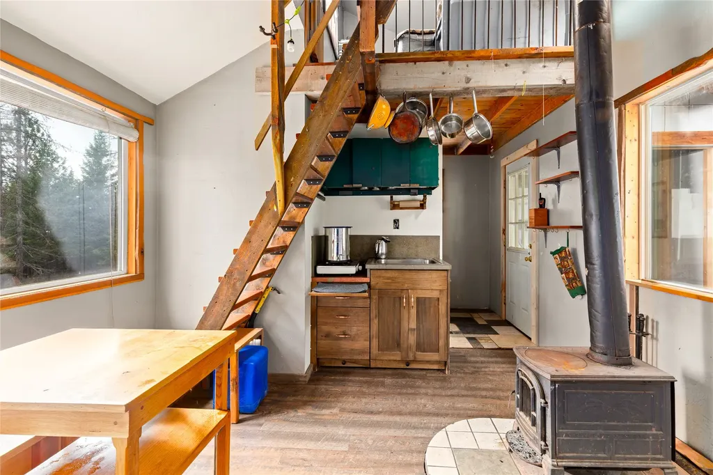 39097 Minesinger Lane Polson MT 59860