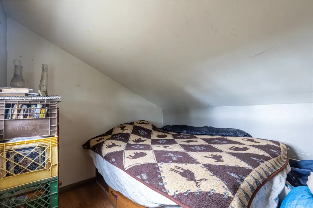 39097 Minesinger Lane Polson MT 59860