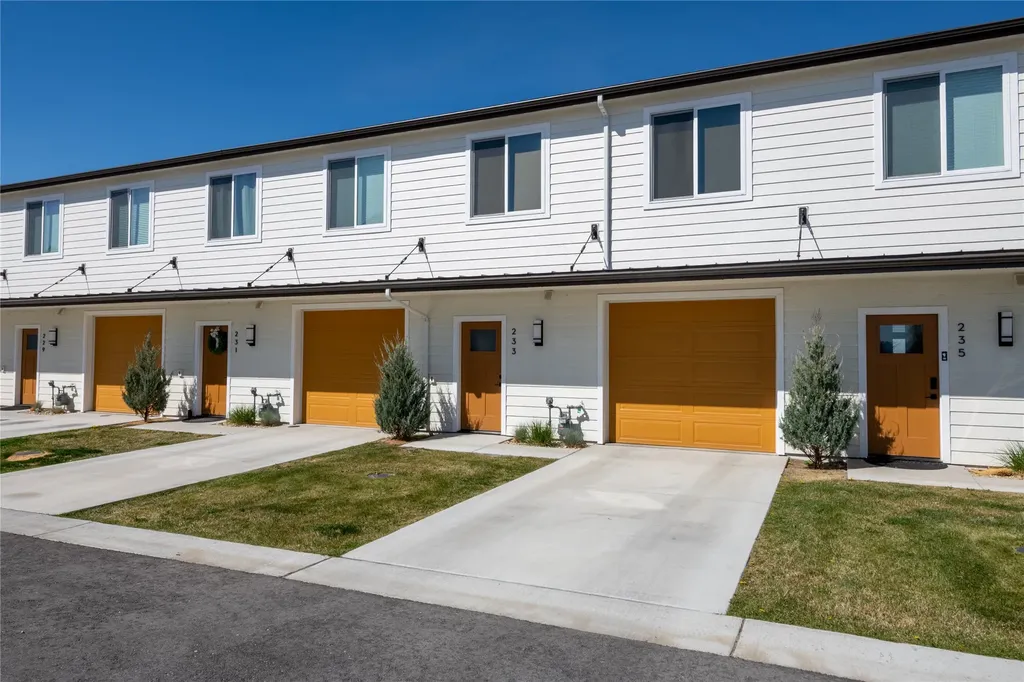 233 Fairgrounds Road Hamilton MT 59840