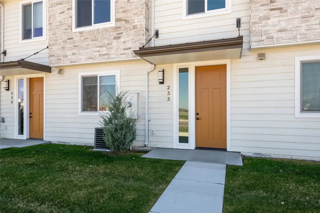 233 Fairgrounds Road Hamilton MT 59840