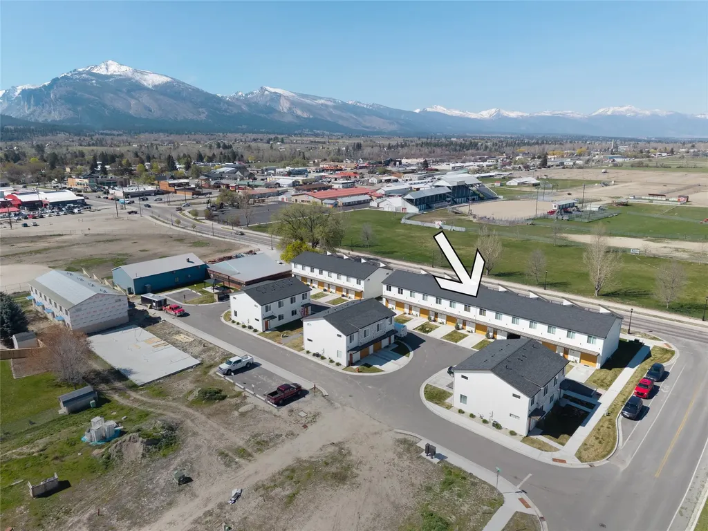 233 Fairgrounds Road Hamilton MT 59840