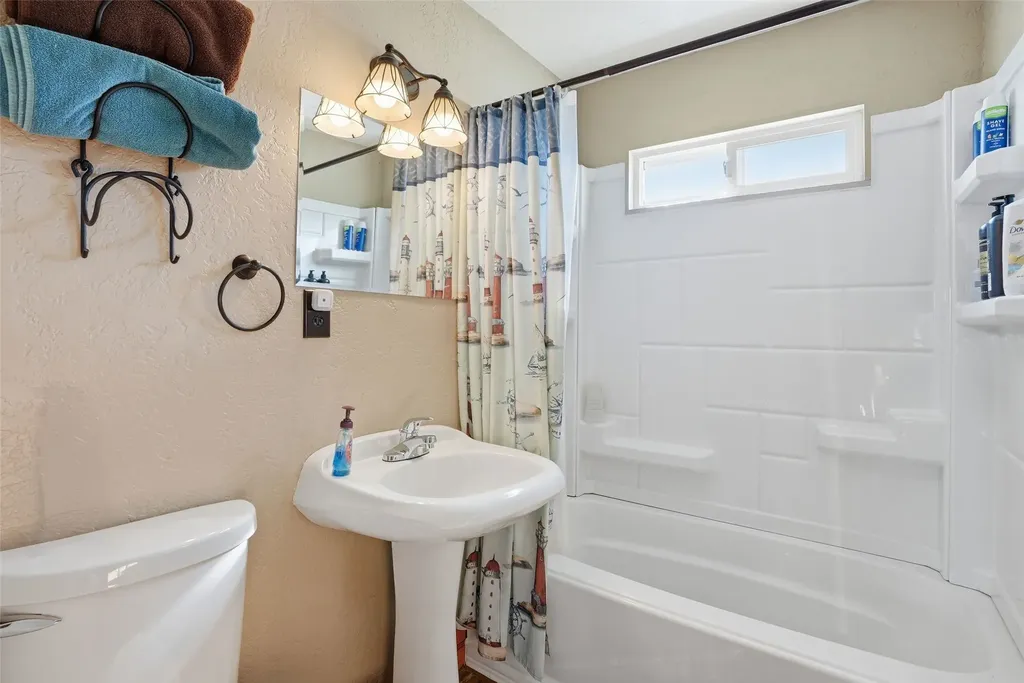67 Bell Lane Hamilton MT 59840