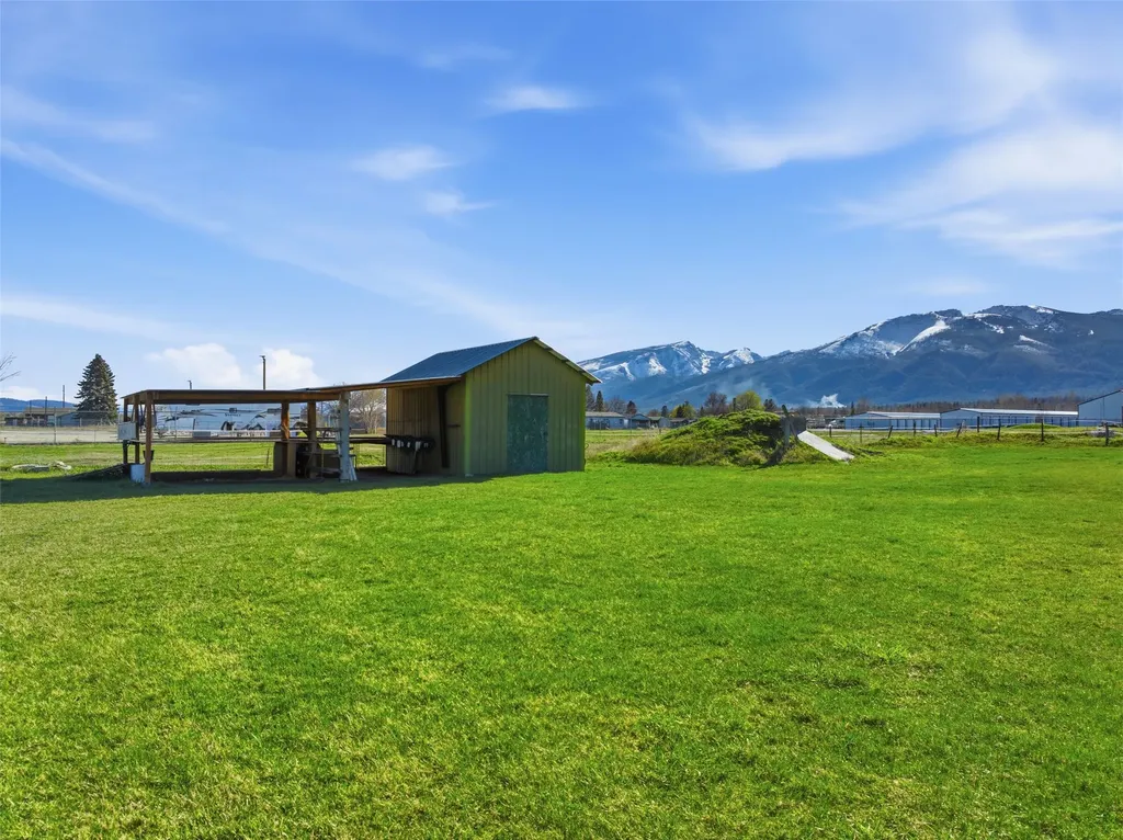 67 Bell Lane Hamilton MT 59840