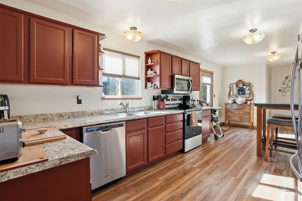67 Bell Lane Hamilton MT 59840