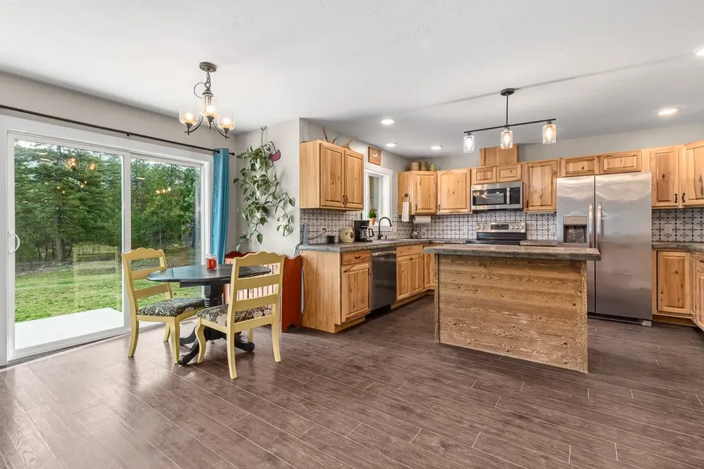 351 Whitewater Lane Alberton MT 59820