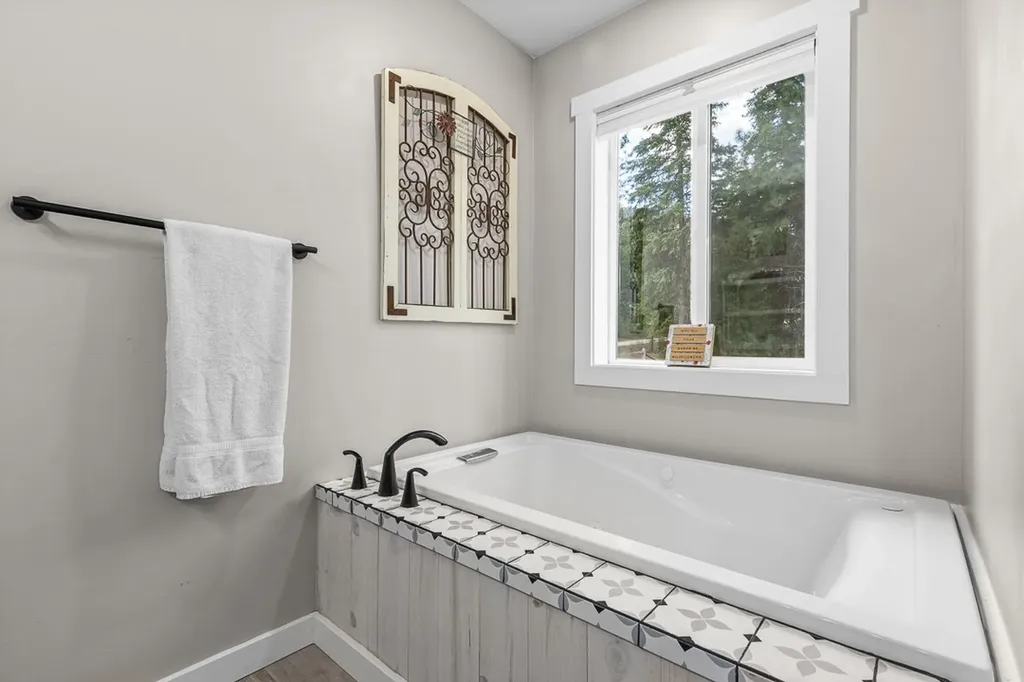 351 Whitewater Lane Alberton MT 59820