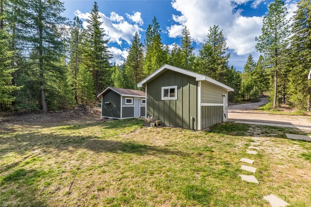 351 Whitewater Lane Alberton MT 59820