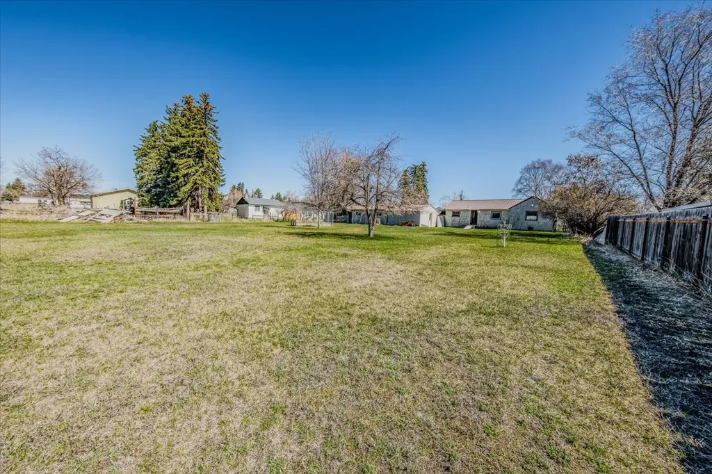 1710 8th Avenue E Kalispell MT 59901