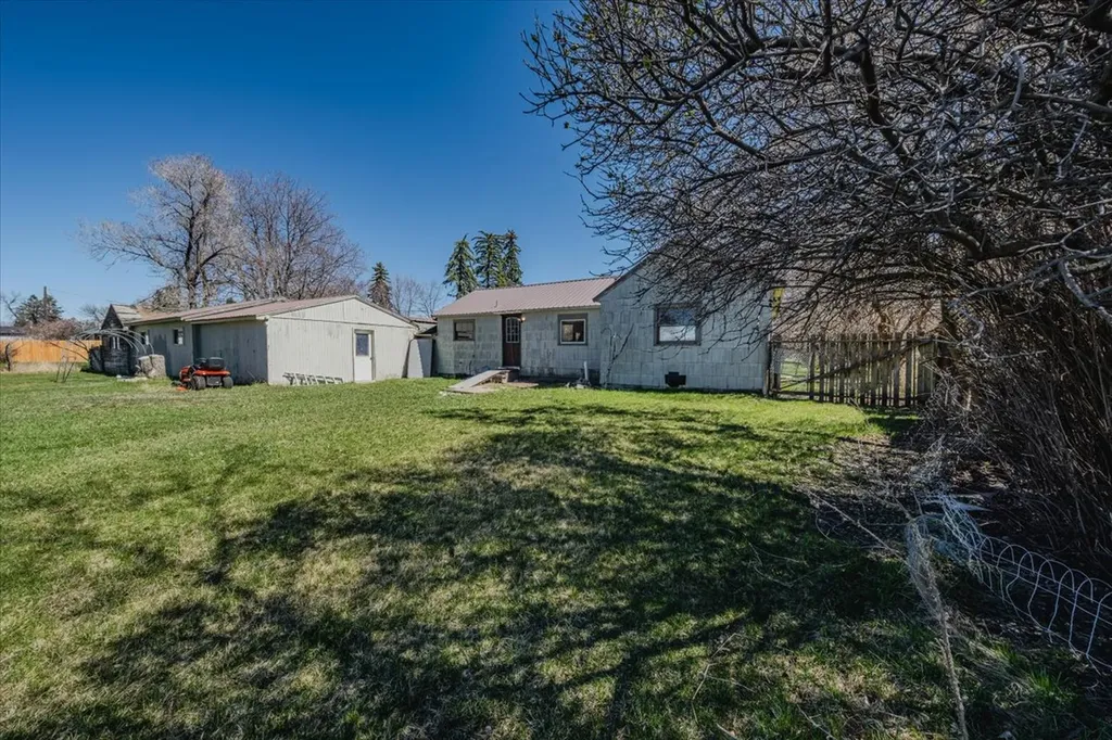 1710 8th Avenue E Kalispell MT 59901