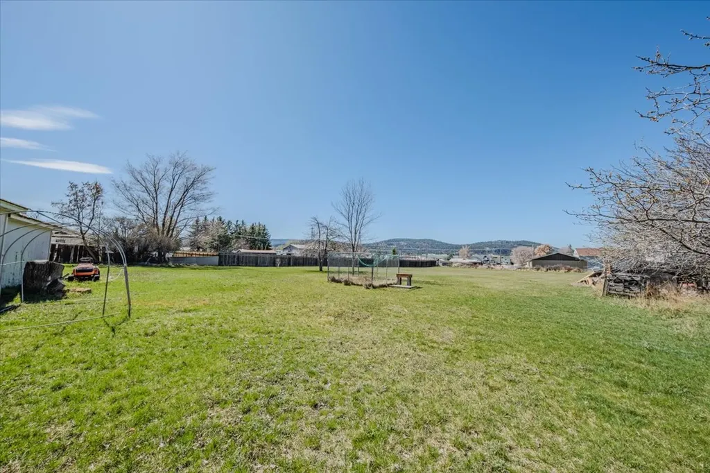 1710 8th Avenue E Kalispell MT 59901