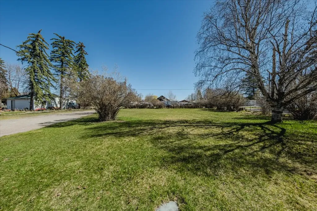 1710 8th Avenue E Kalispell MT 59901