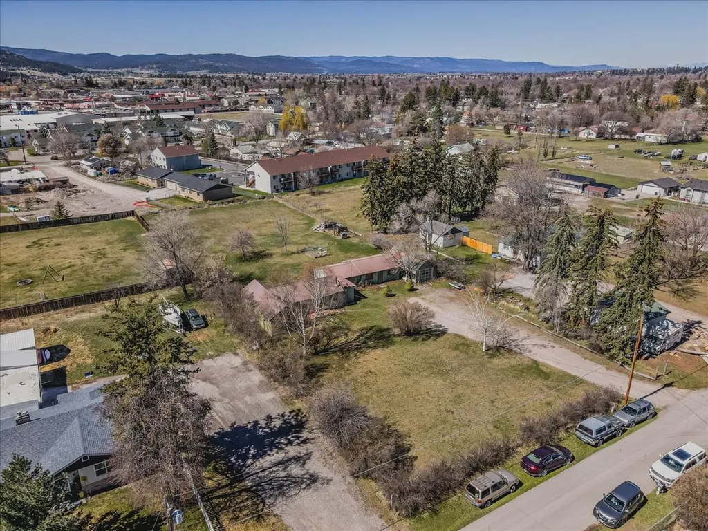1710 8th Avenue E Kalispell MT 59901