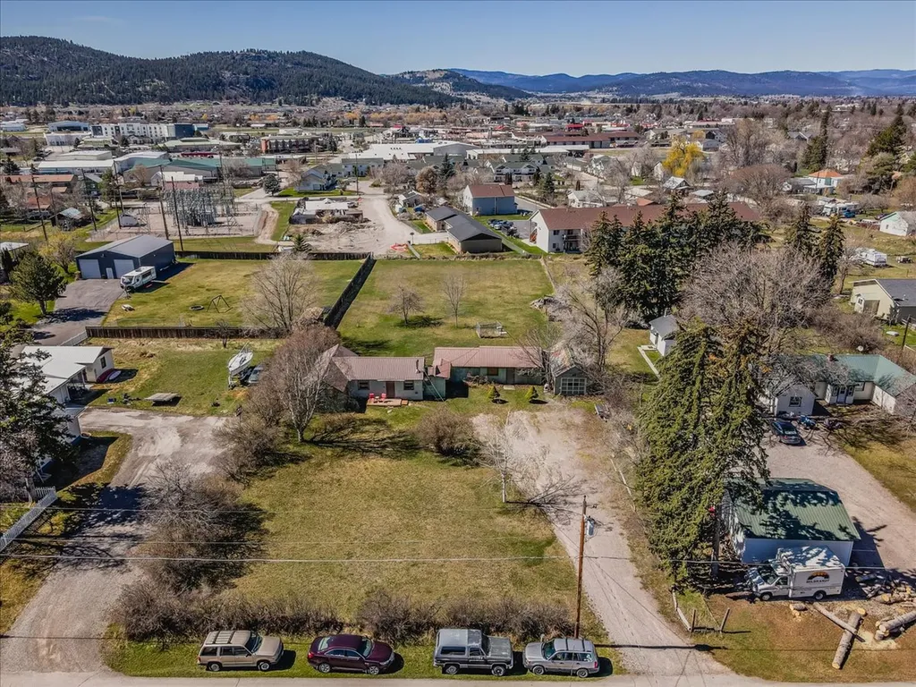 1710 8th Avenue E Kalispell MT 59901