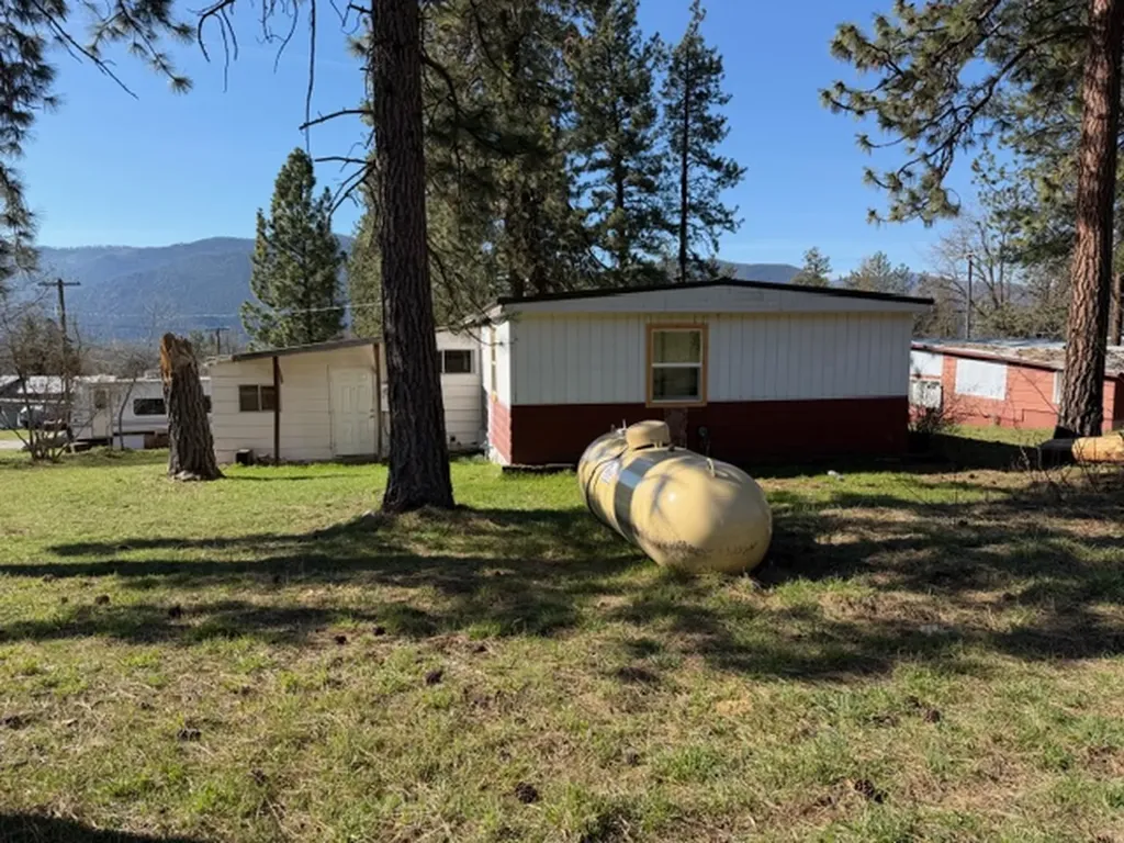 412 4th Avenue W Thompson Falls MT 59873