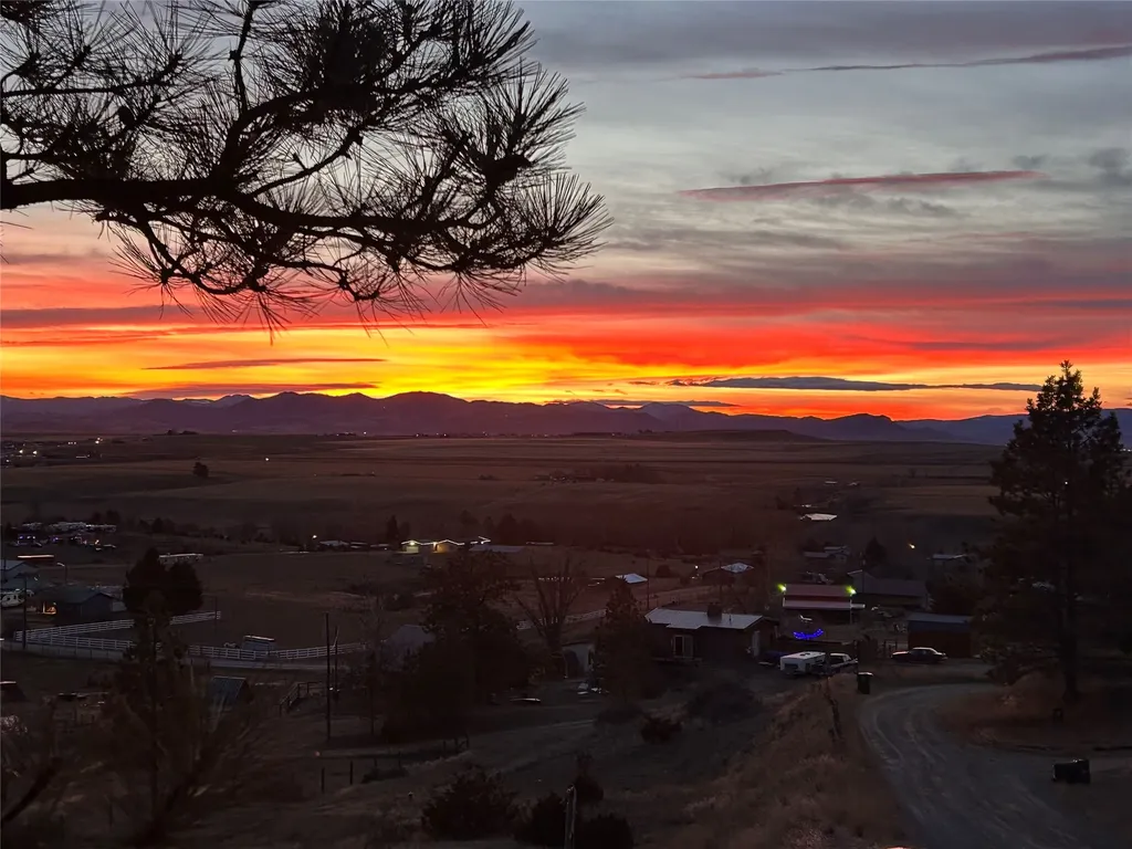 5835 Saffron Lane Helena MT 59602