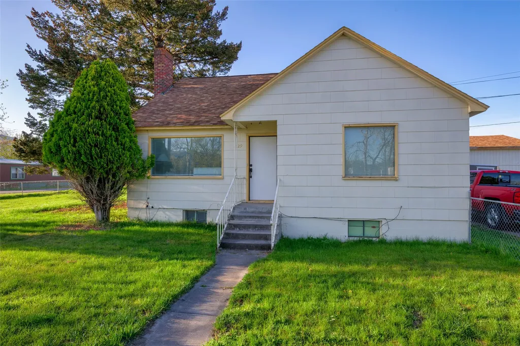 1629 & 1631 River Road Missoula MT 59801