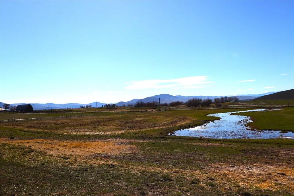 150 Patton Road Lonepine MT 59848