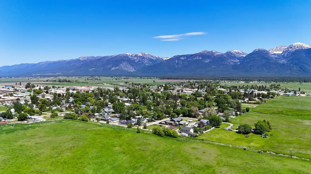 719 1/2 5th Avenue SW Ronan MT 59864
