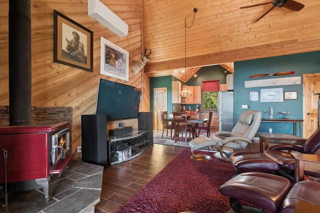 575 Cramer Creek Road Somers MT 59932