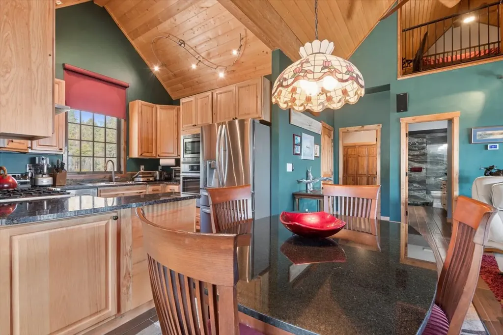 575 Cramer Creek Road Somers MT 59932