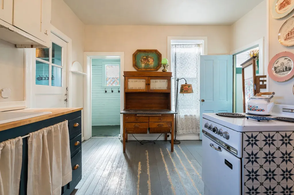 203 5th Avenue W Kalispell MT 59901