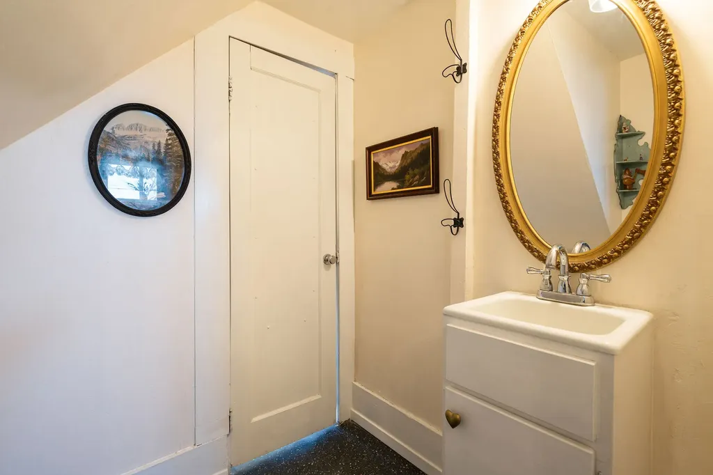 203 5th Avenue W Kalispell MT 59901