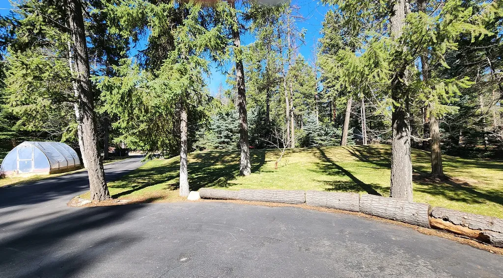 12448 Rippling Waters Road Bigfork MT 59911
