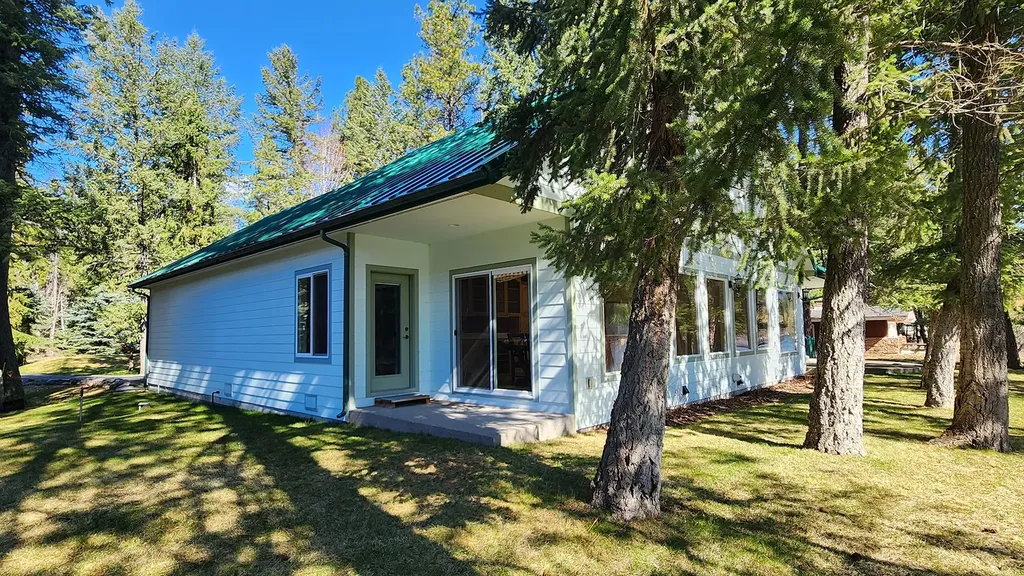 12448 Rippling Waters Road Bigfork MT 59911