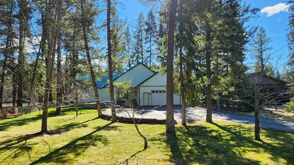 12448 Rippling Waters Road Bigfork MT 59911