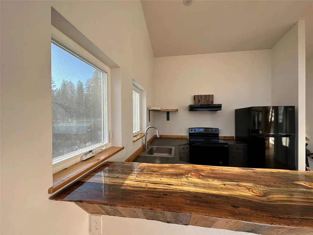 519 Grizzly Drive Thompson Falls MT 59873