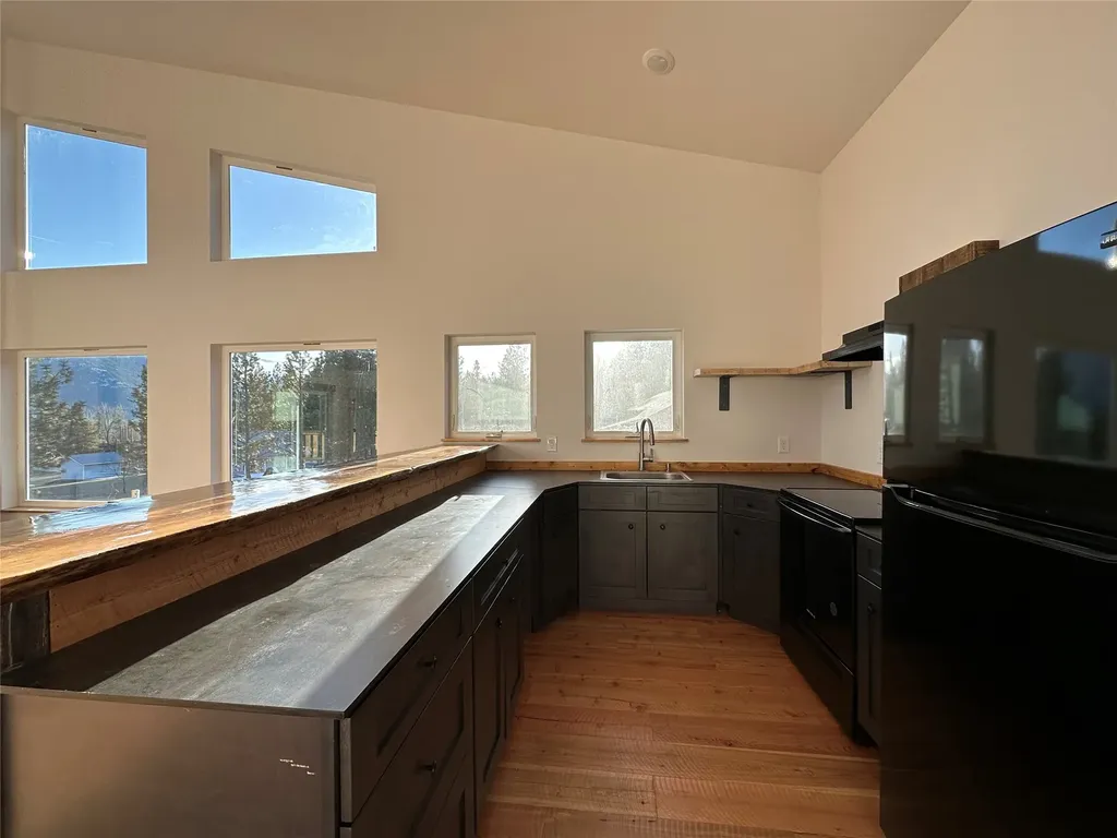 519 Grizzly Drive Thompson Falls MT 59873