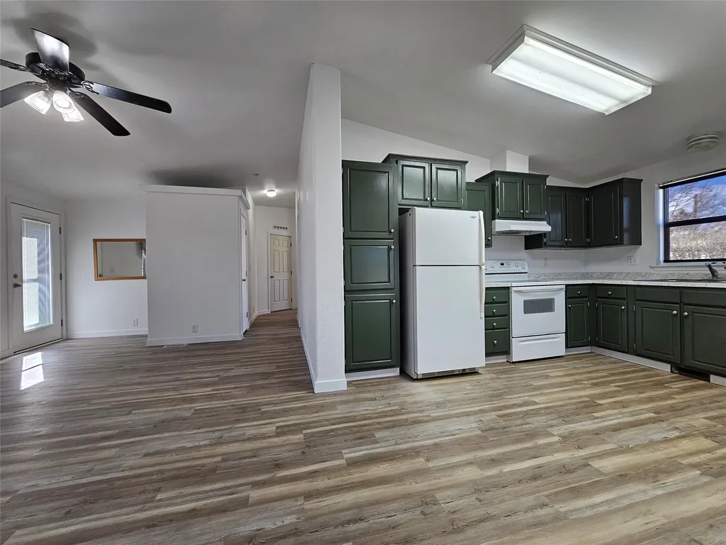307 S Cleveland Street Boulder MT 59632