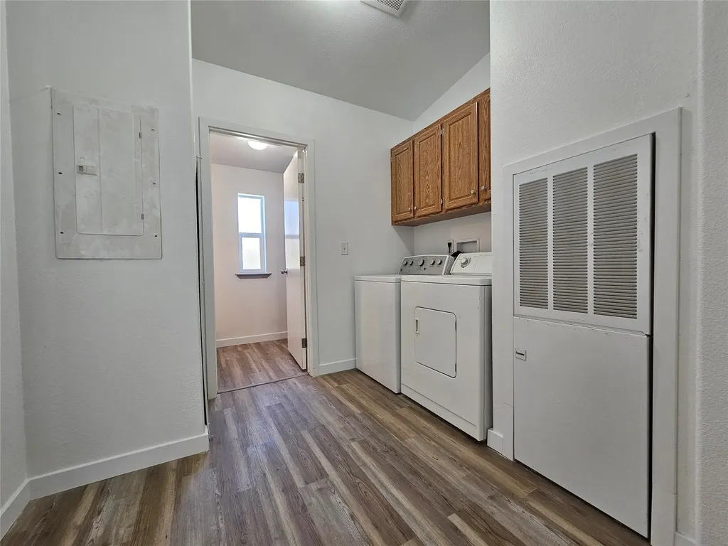 307 S Cleveland Street Boulder MT 59632