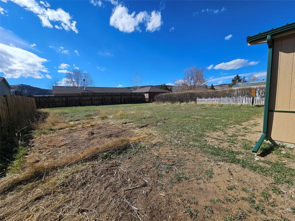 307 S Cleveland Street Boulder MT 59632