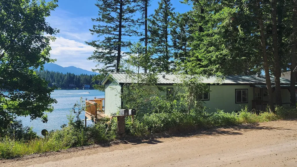 1894 La Brant Road Bigfork MT 59911
