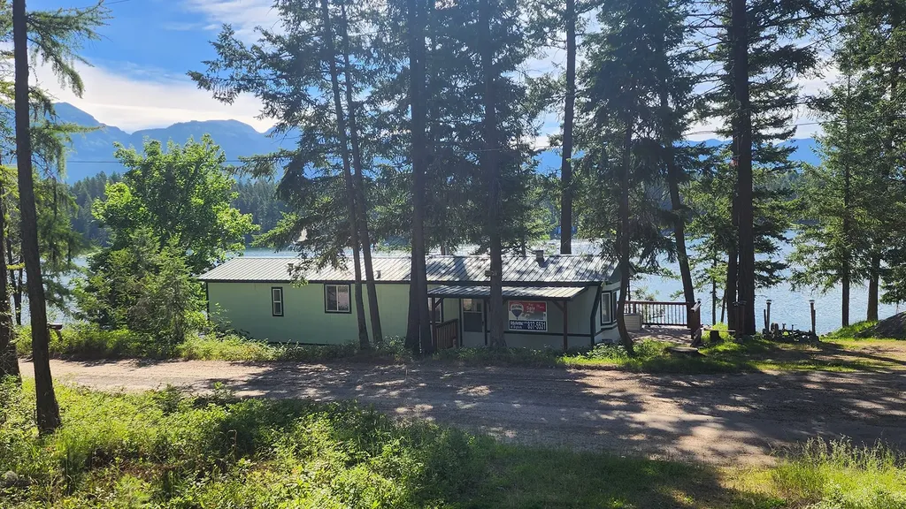 1894 La Brant Road Bigfork MT 59911