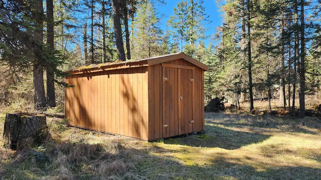 1894 La Brant Road Bigfork MT 59911